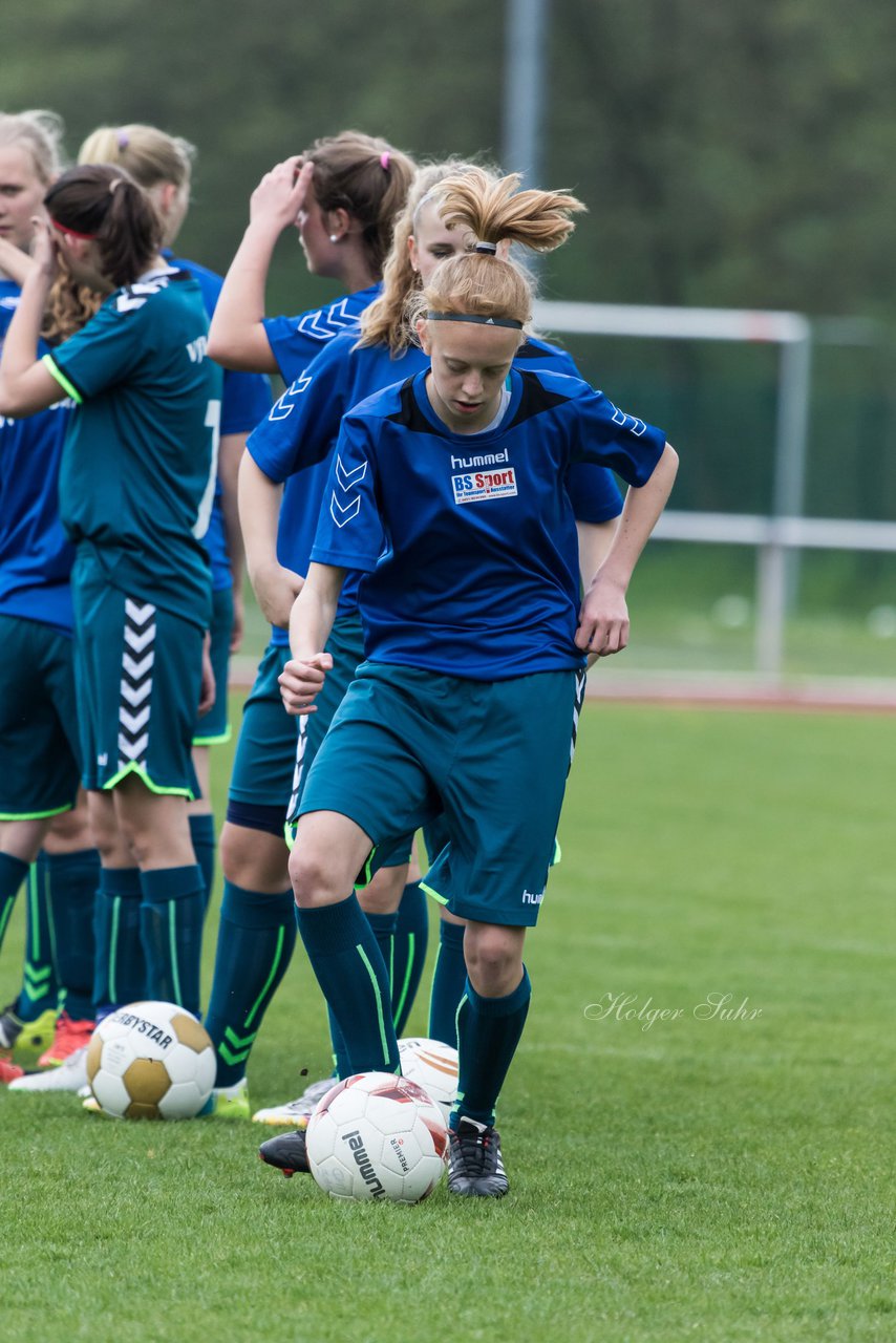 Bild 56 - B-Juniorinnen VfL Oldesloe - JSG Sdtondern : Ergebnis: 2:0